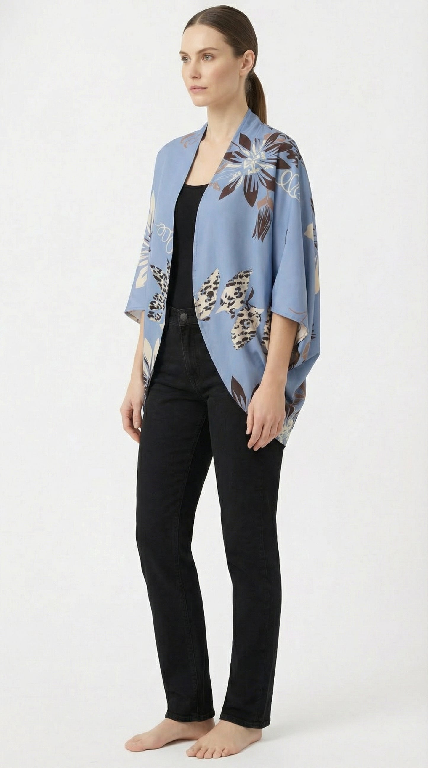 Kimono Savia Achira Cafe