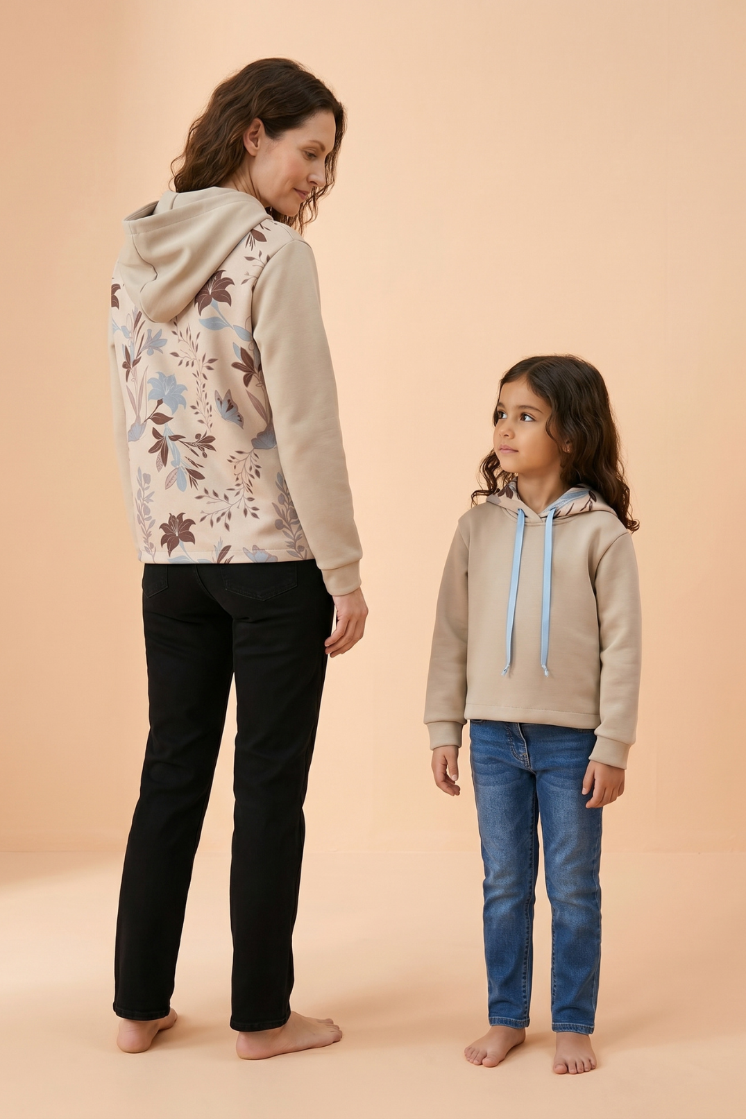 Duo Hoodie Mamá e Hija | OchoCinco x Anda Lucia