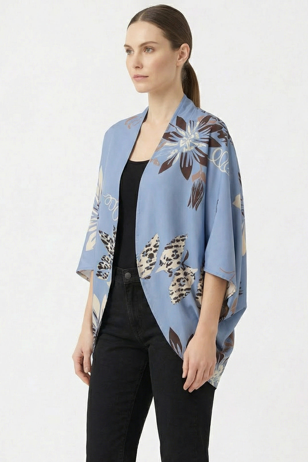 Kimono Savia Achira Cafe